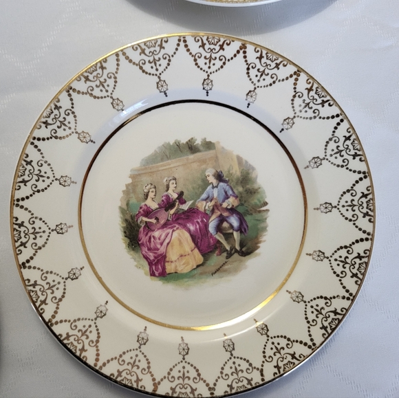 Fancy Plates for Wall Decor - Picture 9 of 11